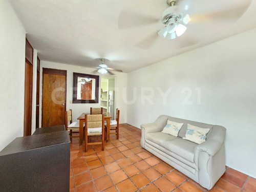 Departamento En Venta En Villa Hamburgo, Versalles, Puerto Vallarta