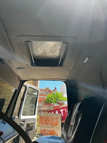 Ford Cargo 915