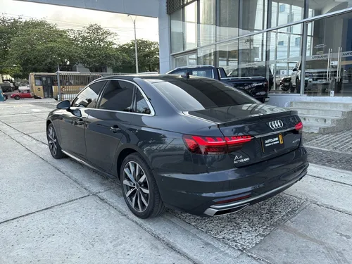 Audi A4 2.0 40 Tfsi Advance Stronic Mhev
