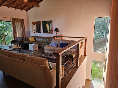Casa Em Condominio,restcenter Cocais,3 Suites!290 M2 Totais!