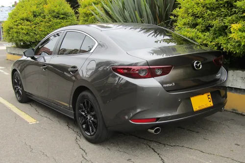 Mazda 3 2.0 Touring Tp