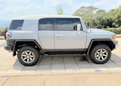 Toyota Fj Cruiser 2022 Blindada 25000km
