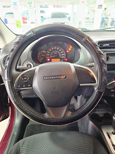Dodge Attitude 1.2 Se At