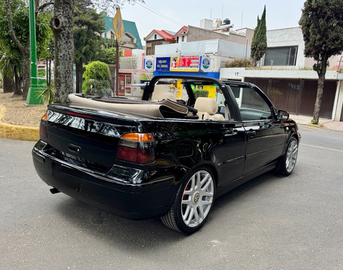 Volkswagen Golf 1.8 Cabrio Gls 5vel Aa Mt