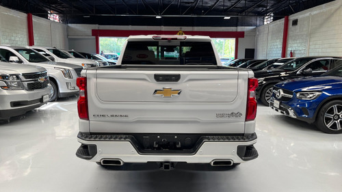 Chevrolet Cheyenne 5.3 Dobre Cabina High Country 4X4 At