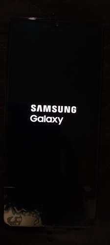 Samsung Galaxi A32 Aún Cuenta Con Los Hule En Pantalla Detalles Estéticos De Uso Pero Pantalla Intacta (Usado)
