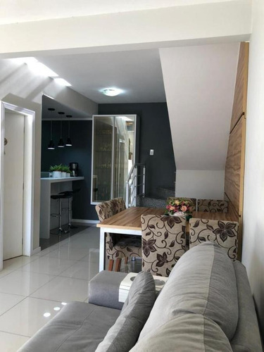 Sobrado Em São Judas, Itajaí/sc De 96m² 3 Quartos À Venda Por R$ 420.000,00 - So897820