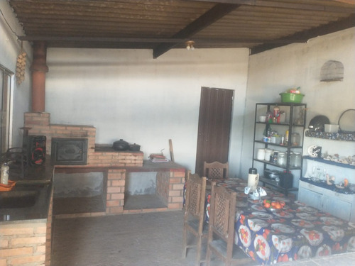 Chácara Com Casa, Piscina E Pomar Produzindo.