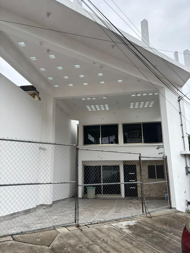 Casa En Lomas De Tuxpan Fovissste