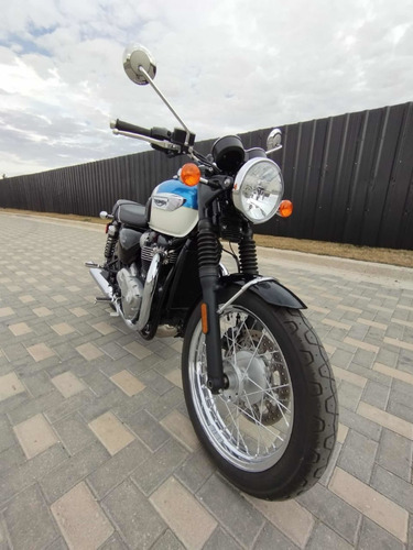 Imagen 8 de 12 de Triumph T100