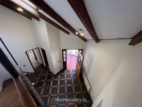 Casa En Condominio En Venta En Lo Barnechea
