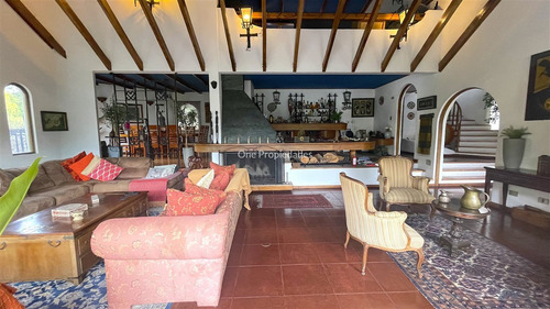 El Arrayan Gran Casa Venta Con Increible Vista Lo Barnechea