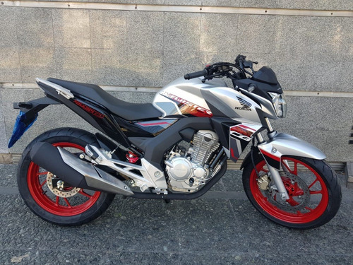Imagen 5 de 7 de Honda Cb 250 2023 Linea Nueva! Solo En Reggio Motos