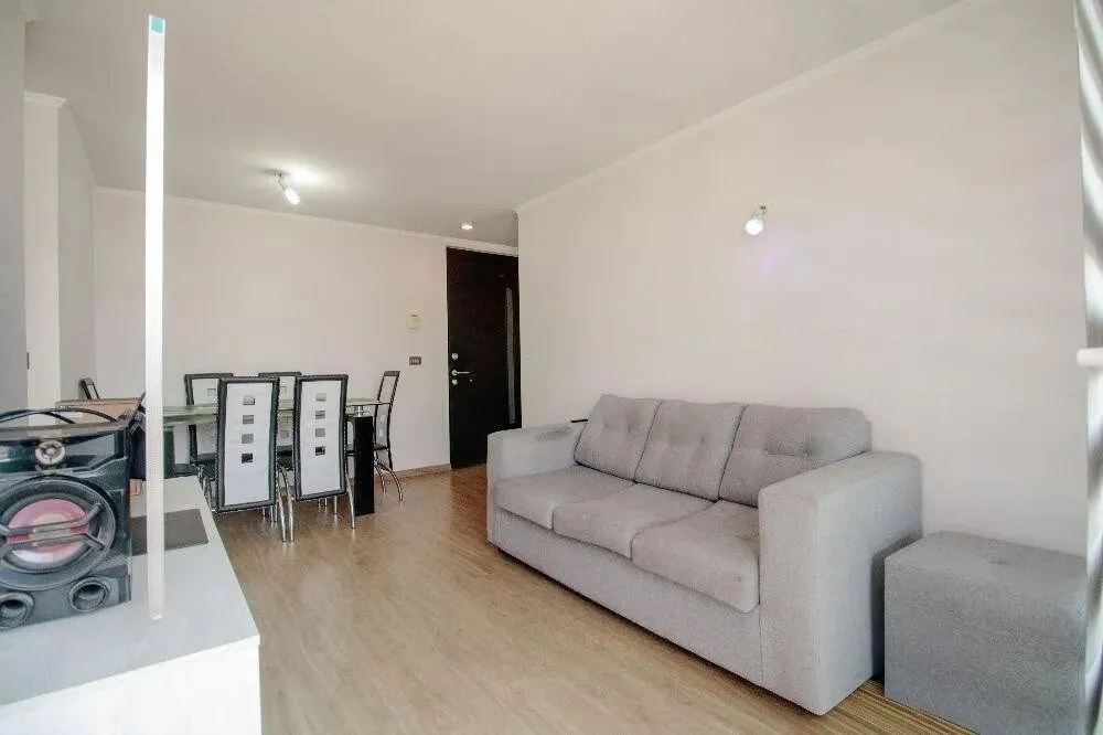 Imagen 5 de 30 de Depto En Venta De 2 Dorm. En La Cisterna / Estacionamiento