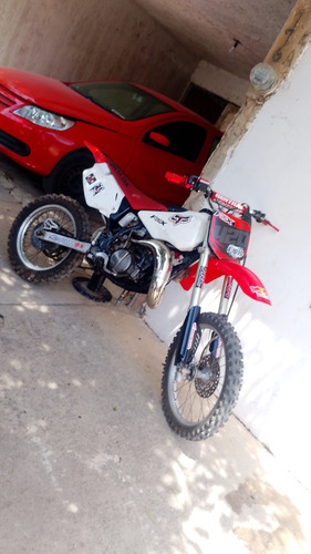 Motor 2 Tiempos Sistema Frenos De Disco Cuánto Ocupas