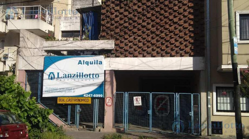 Imagen 2 de 2 de Local - Lanús Este