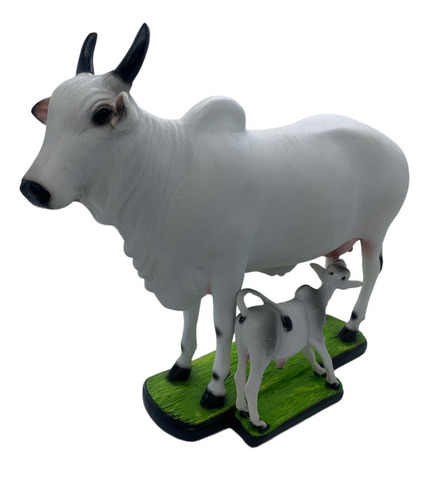 Escultura De Vaca Nelore Com Filhote Em Resina