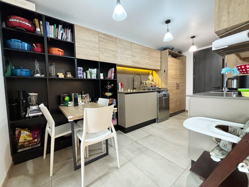 Compre Sin Comisión/ Dúplex Con Rooftop / 3 D / 2 B / 3 Est.