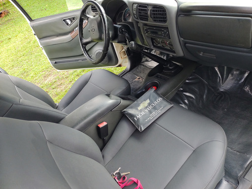 Chevrolet S10 2.8 Executive Cab. Dupla 4x4 4p
