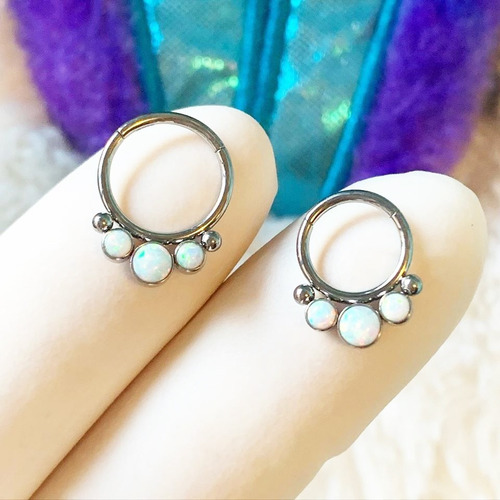 Imagen 2 de 2 de Septum Clicker Titanio Modelo 3 Opal Piercing Argentina ®