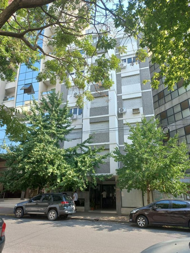 Oficina - Consultorio Odontológico - 14 Y 48 - La Plata