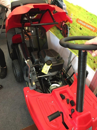 Tractor Corta Cesped Equus Motor Loncin 6.5hp 61cm