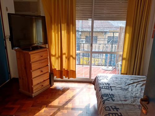 Imagen 18 de 30 de Amplio 4 Ambientes Al Frente Con Balcon Corrido Apto Credito
