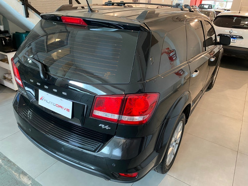Imagen 16 de 25 de Dodge Journey R/t 3.6 2018