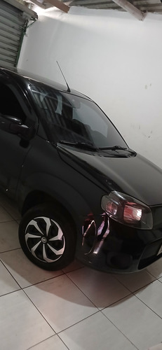 Fiat Uno 1.0 Vivace Celeb. Flex 5P