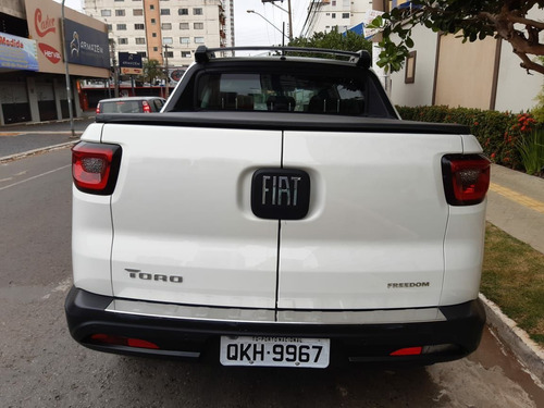 Fiat Toro 2017 2.0 Freedom 4x2 4p
