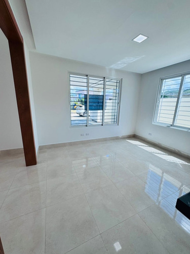 ¡hermosa Casa En Venta!gurabo 250 M2 De Terreno |