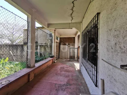 Casa En Venta, Col. El Zapotal, Acayucan, Ver.