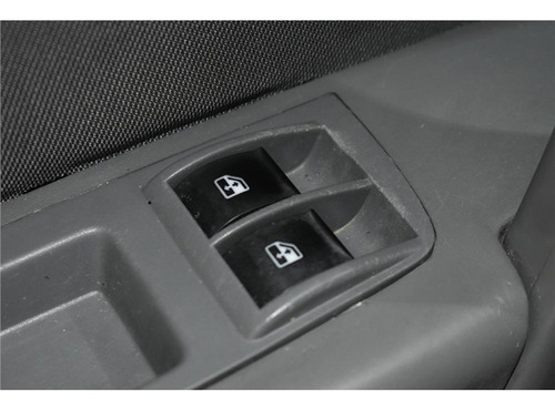 Imagem 12 de 15 de Fiat Palio 1.4 Mpi Attractive 8v Flex 4p Manual
