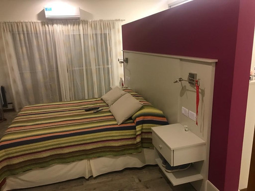 Imagen 14 de 30 de Venta, Casa Quinta, 5 Ambientes, Quincho, Parrilla, Pileta, Jardín, Saladillo