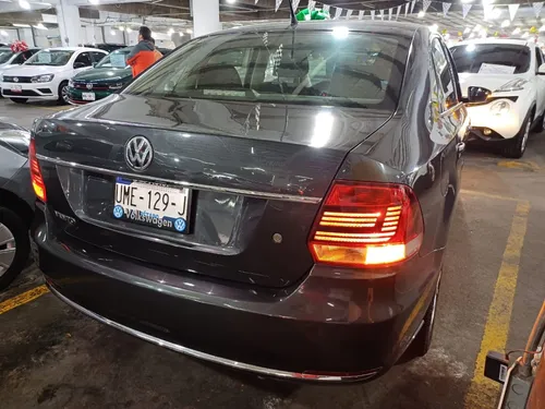 Volkswagen Vento 1.6 Highline Mt