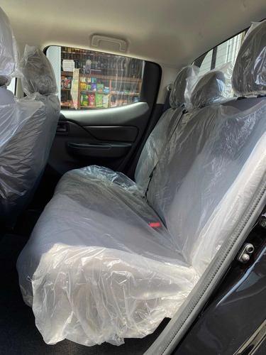 Imagen 7 de 14 de Mitsubishi L200