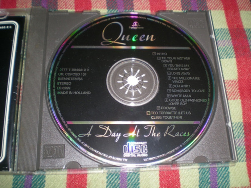 Queen / A Day At The Races Cd Made In Holland D1 (Usado)