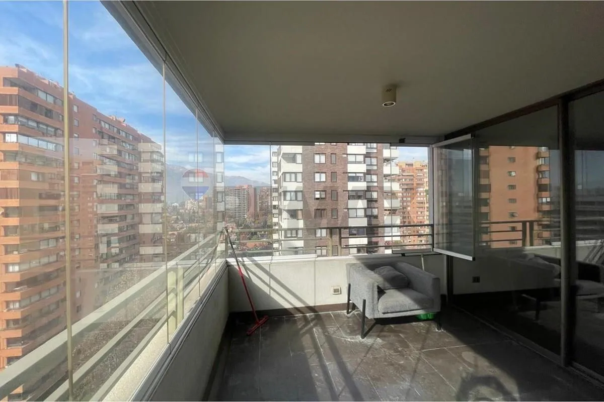 Imagen 3 de 30 de Exclusivo Depto. En Las Condes - Avenida Kennedy