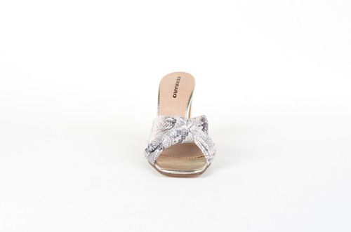 Imagen 3 de 10 de Zuecos Sandalias Taco Alto De Mujer De Cuero Knot - Ferraro