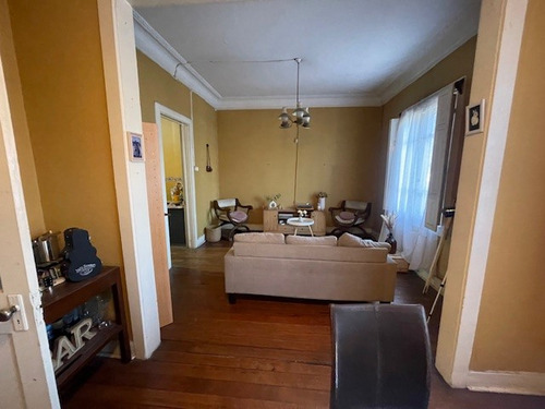 Vendo Casa Patrimonial 300 Mts2 En Comuna De Independencia.