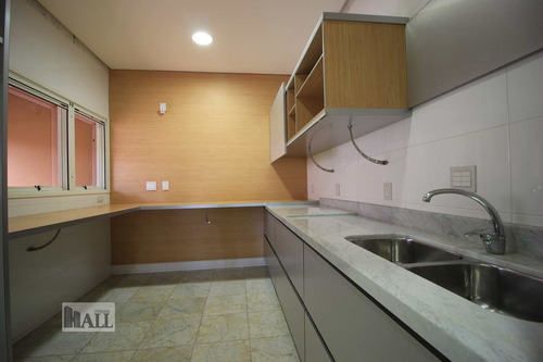 Casa À Venda No Condomínio Damha I Com 5 Quartos E 6 Vagas - V5997