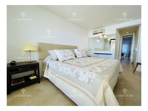 Imagen 20 de 28 de Apartamento De 2 Dormitorios Con Vista Al Mar Y Parrillero En Quartier Punta Ballena