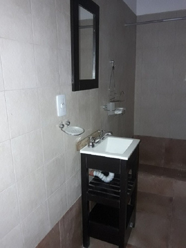 Imagen 27 de 30 de Permuta - Block De Departamentos + Locales Comerciales A La Venta - Moron