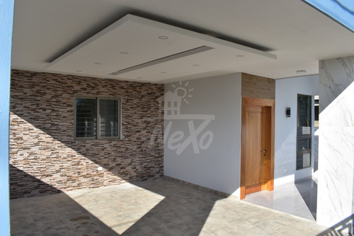 Imagen 2 de 27 de Casa En Venta Santiago Rd, Nueva Y Moderna En Residencial Cerrado (hfc-216)