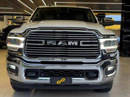 RAM Ram 3500 LARAMIE 6.7 TB CD 4x4 Diesel