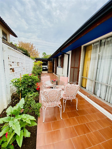 Arriendo Casa 4 D, 3 B, 2 Est, 1 Bd.en Las Condes