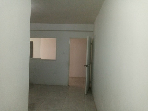 Imagen 14 de 21 de Venta De Edificio En Guatire,edo. Miranda (aldy)