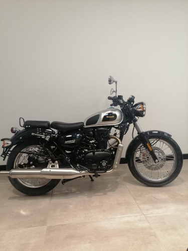 Imagen 18 de 21 de Benelli Imperiale 400