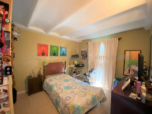 Acojedora Casa De Montana En Karimao Country