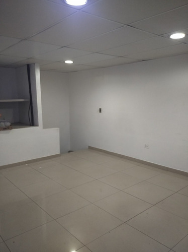 Best House Alquila Local Comercial En Clínica Los Altos Carr